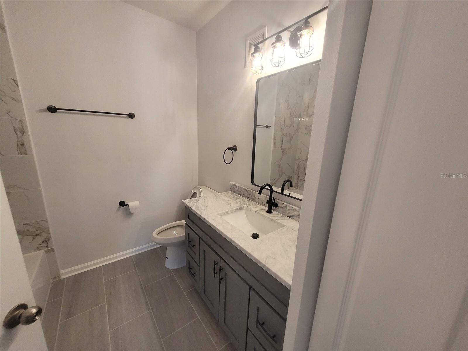 Image 18 of 20 For 4207 Dale Mabry Highway 11210