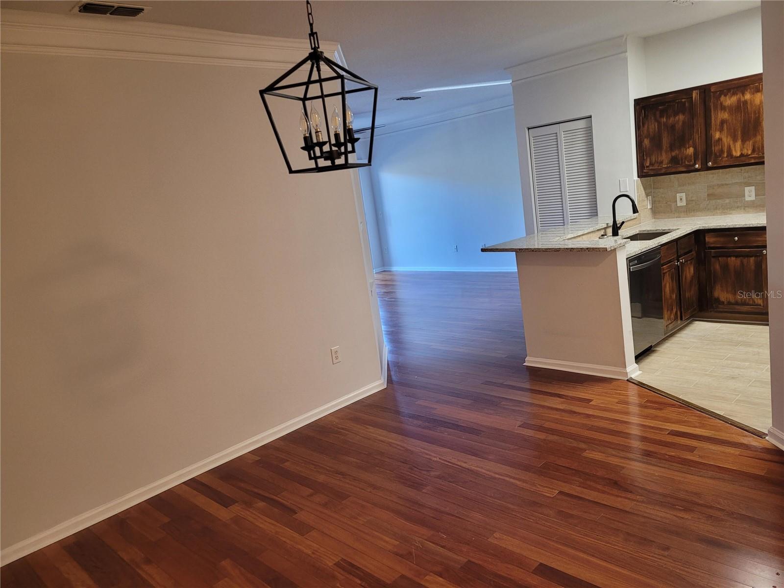 Image 3 of 20 For 4207 Dale Mabry Highway 11210