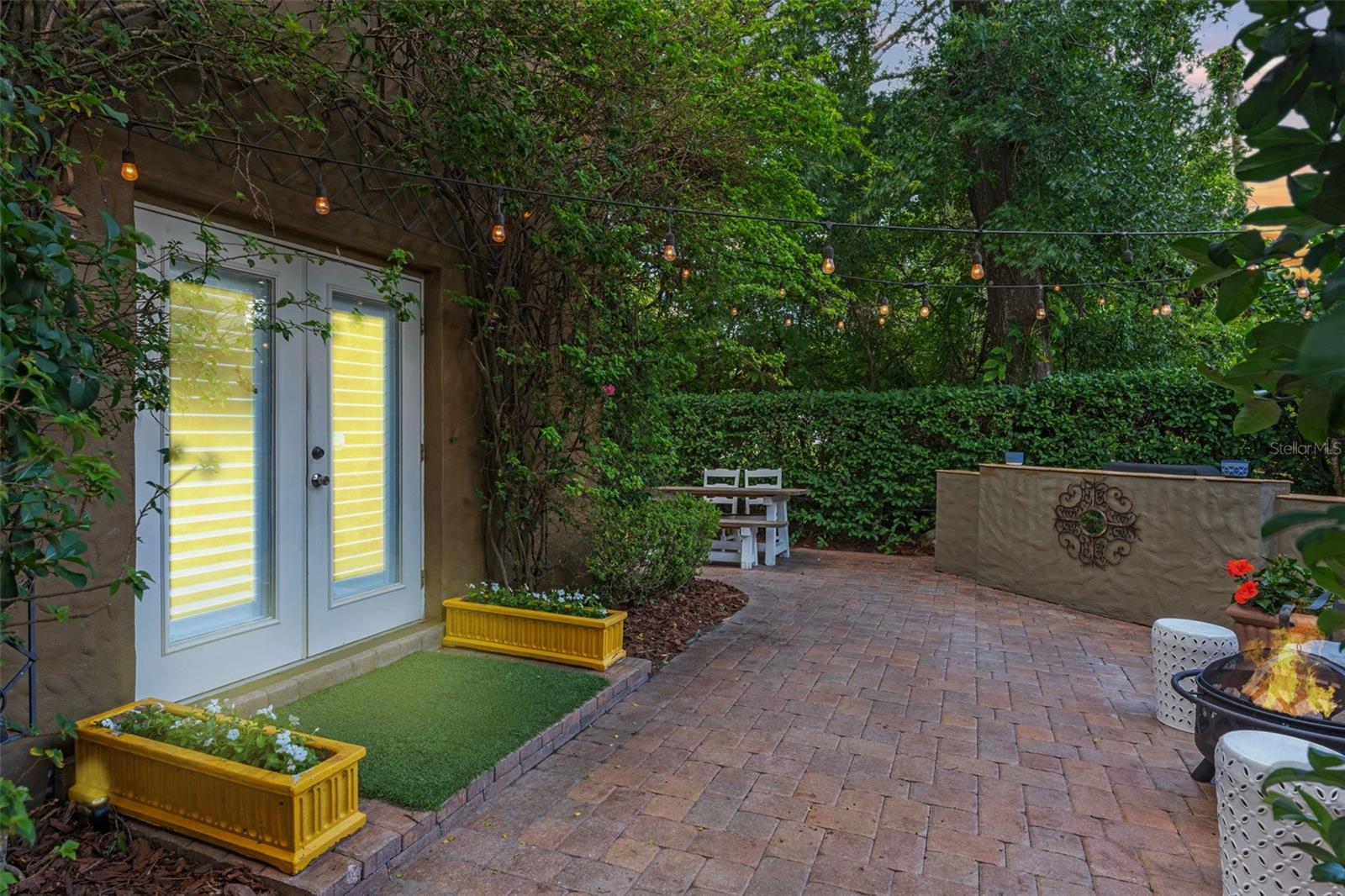 Image 16 of 17 For 2238 Hawick Lane 2238