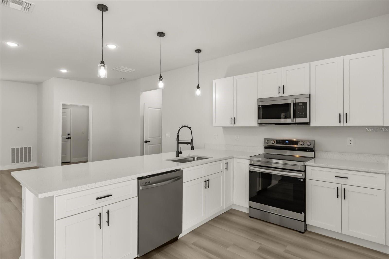 Image 15 of 36 For 342 Marion Oaks Course