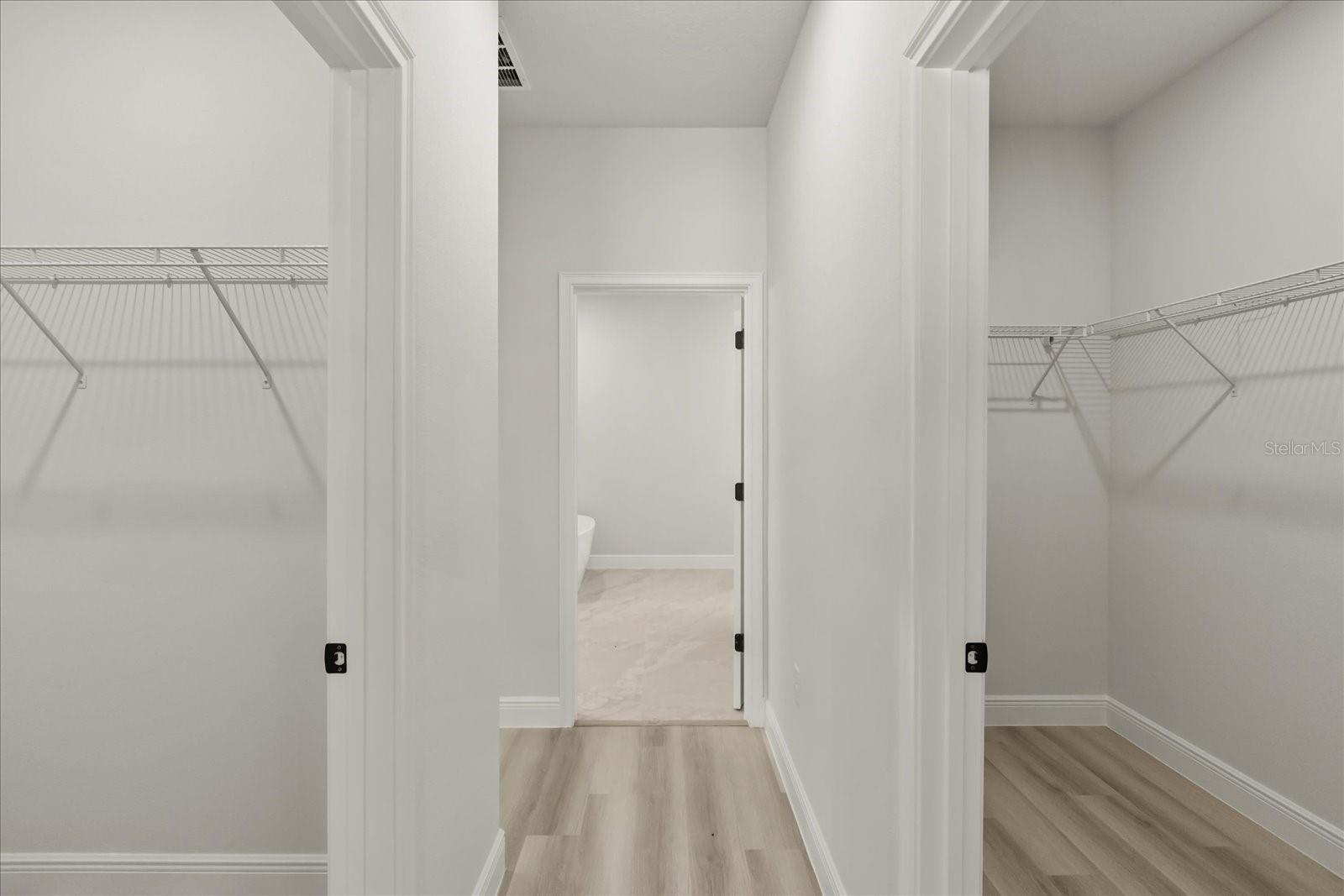 Image 21 of 36 For 342 Marion Oaks Course