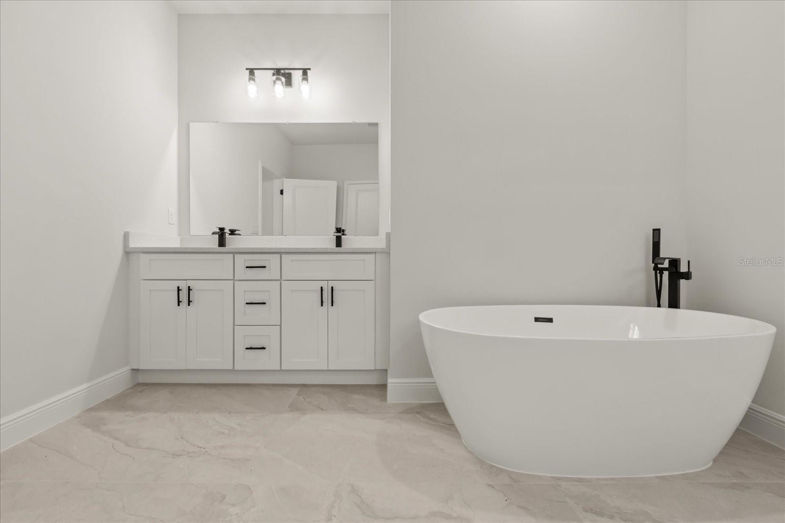 Image 24 of 36 For 342 Marion Oaks Course