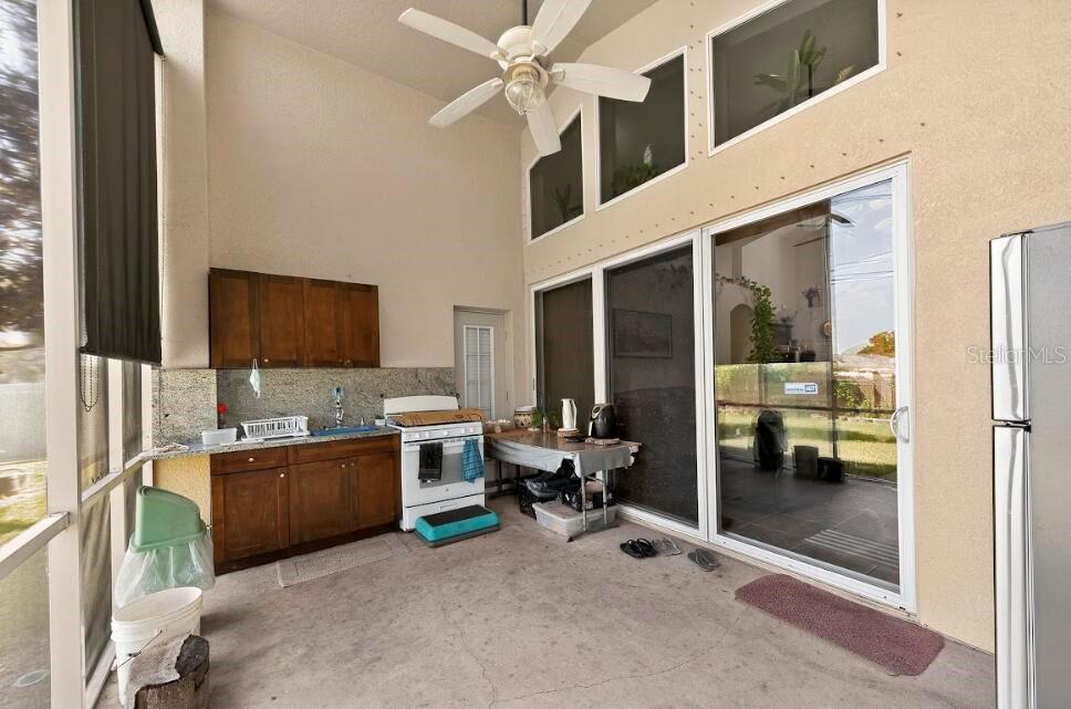Image 22 of 25 For 9125 Biscayne Way
