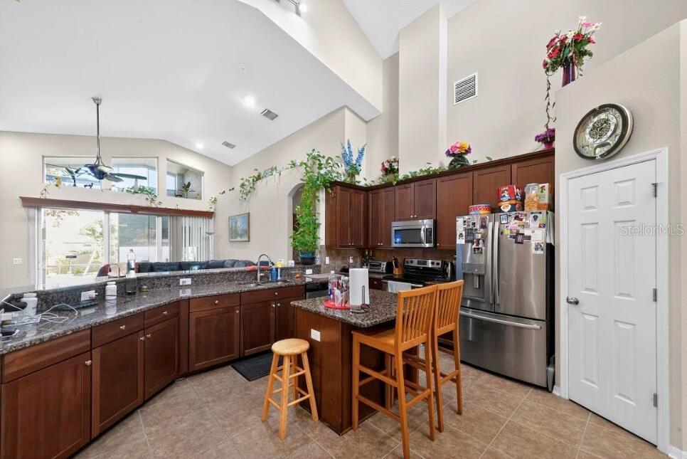 Image 9 of 25 For 9125 Biscayne Way