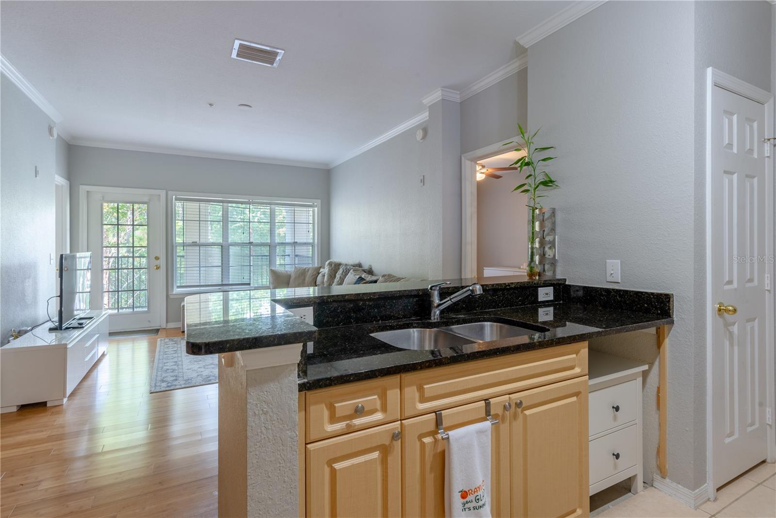 Image 9 of 41 For 3611 Conroy Road 834