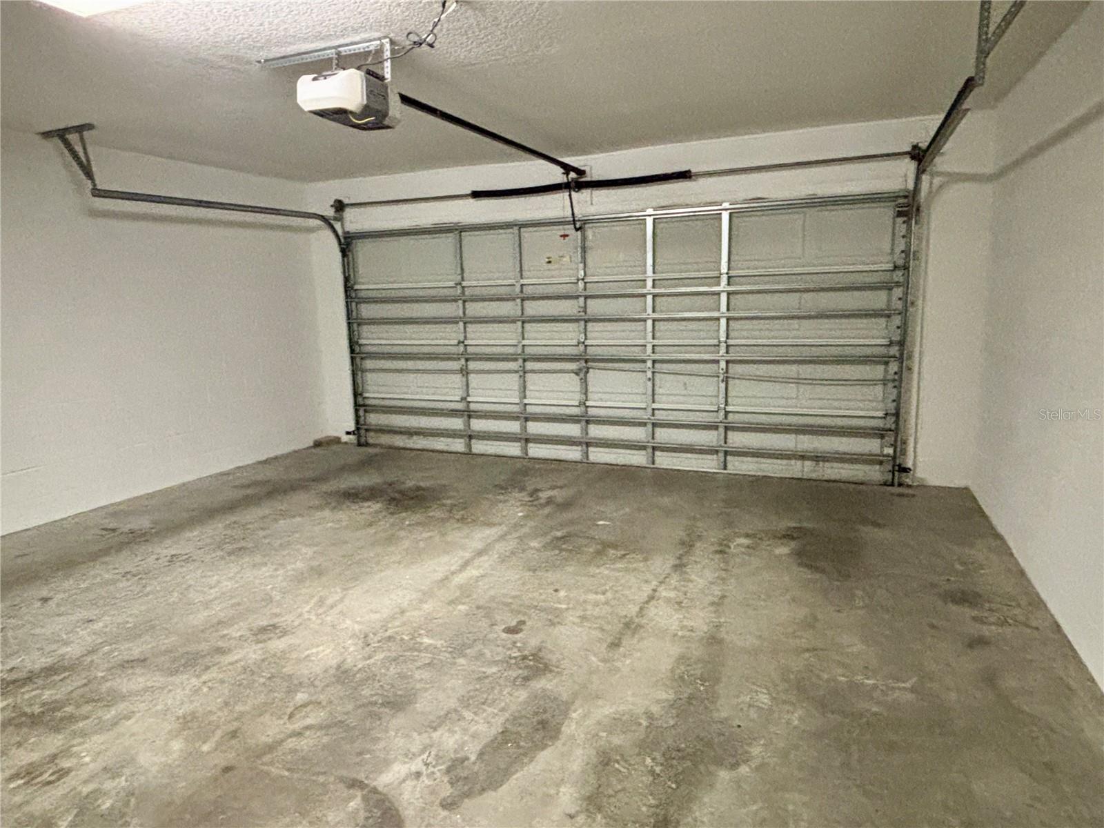 Image 28 of 37 For 12716 Langstaff Drive