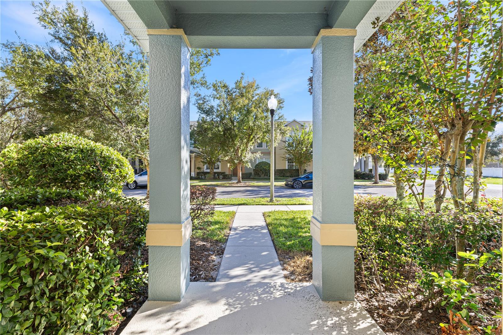 Image 5 of 47 For 12989 Borland Street