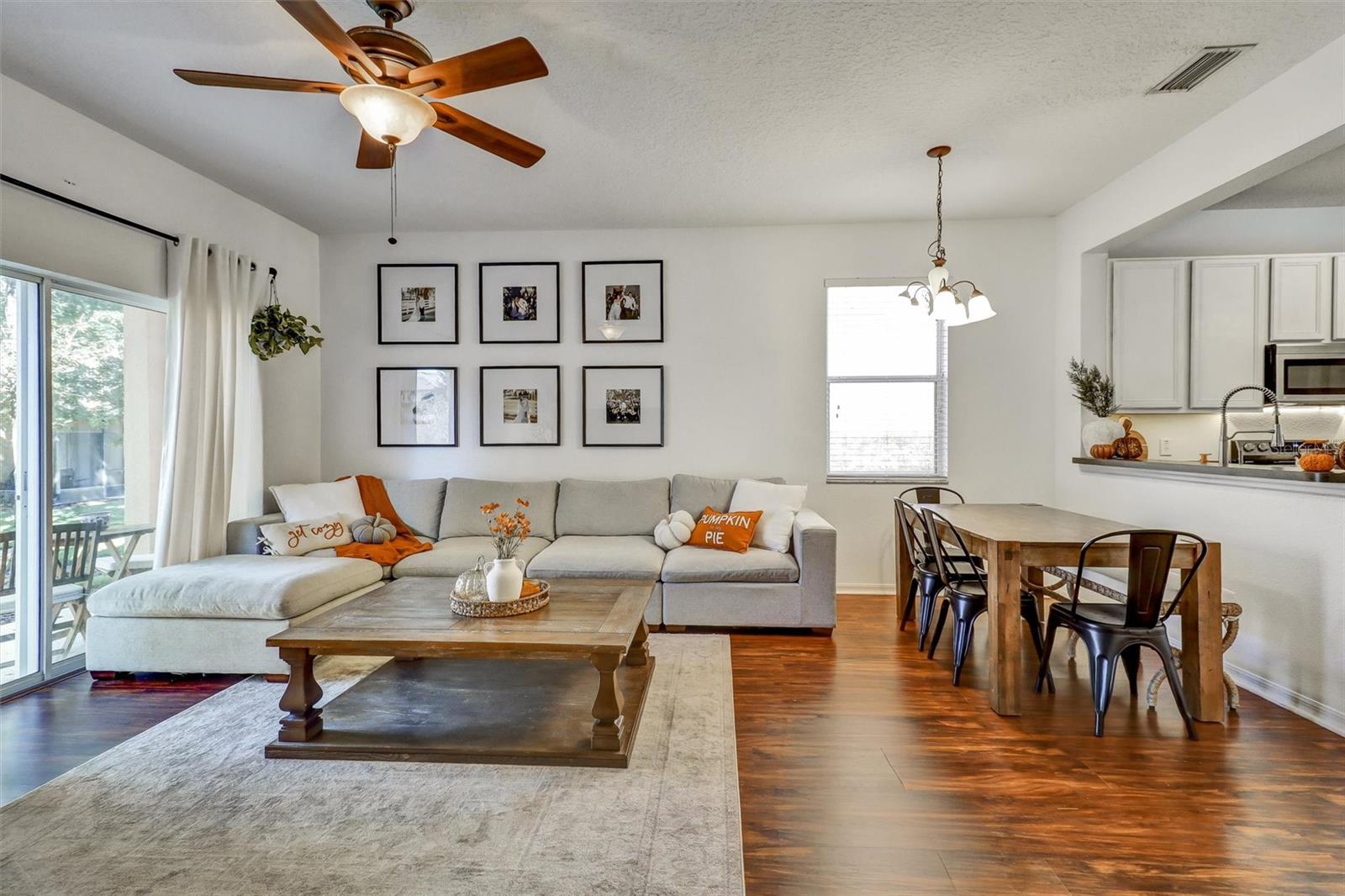 Image 10 of 38 For 2761 Retreat View Circle