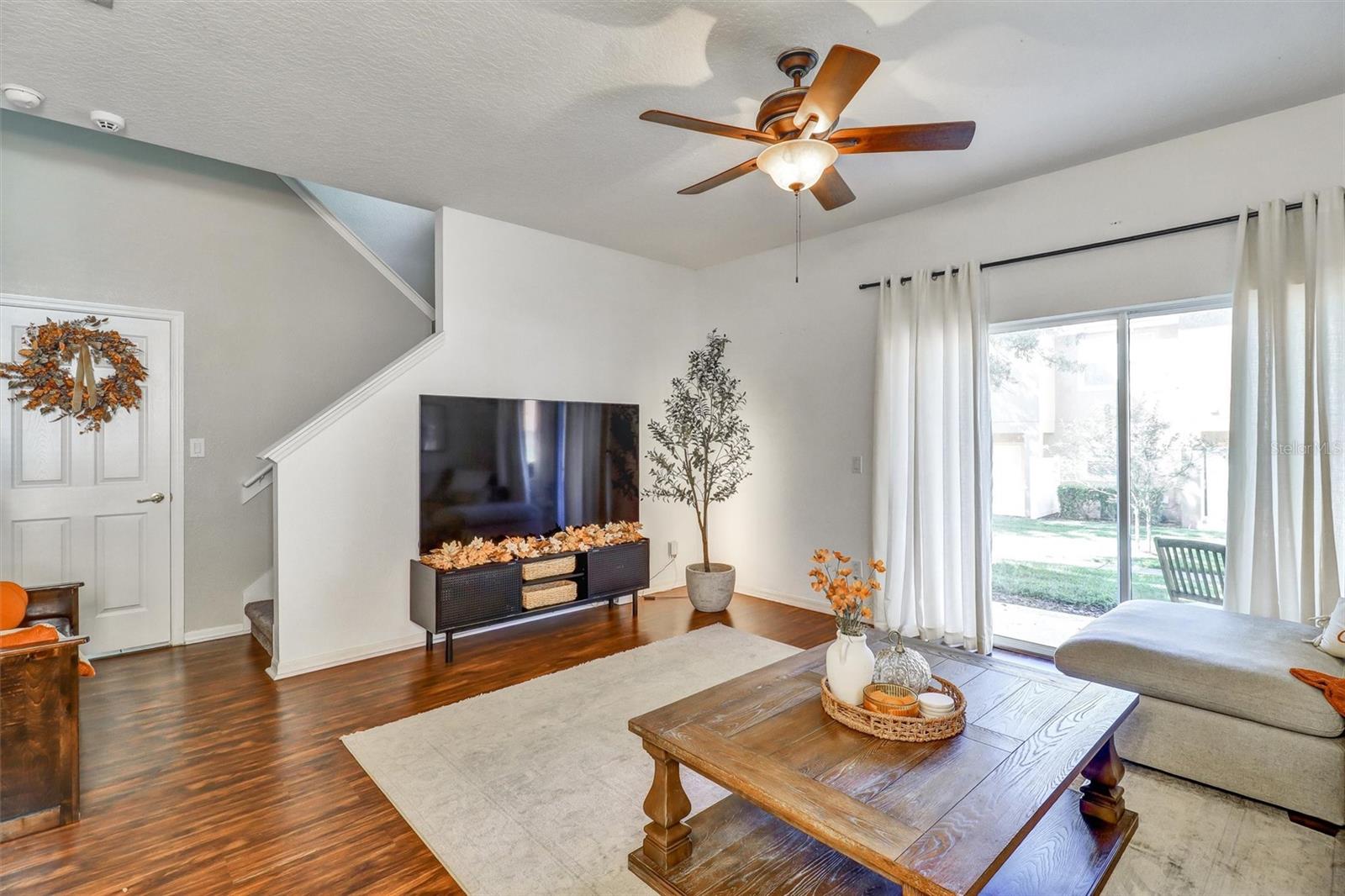 Image 13 of 38 For 2761 Retreat View Circle