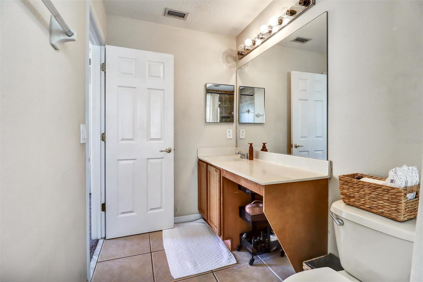 Image 27 of 38 For 2761 Retreat View Circle