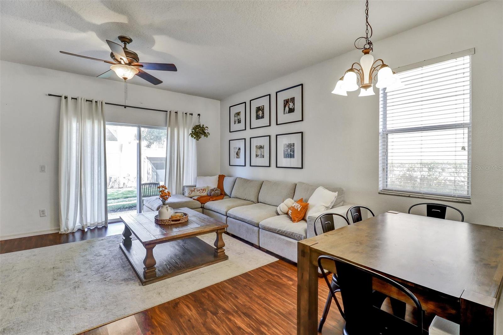 Image 9 of 38 For 2761 Retreat View Circle