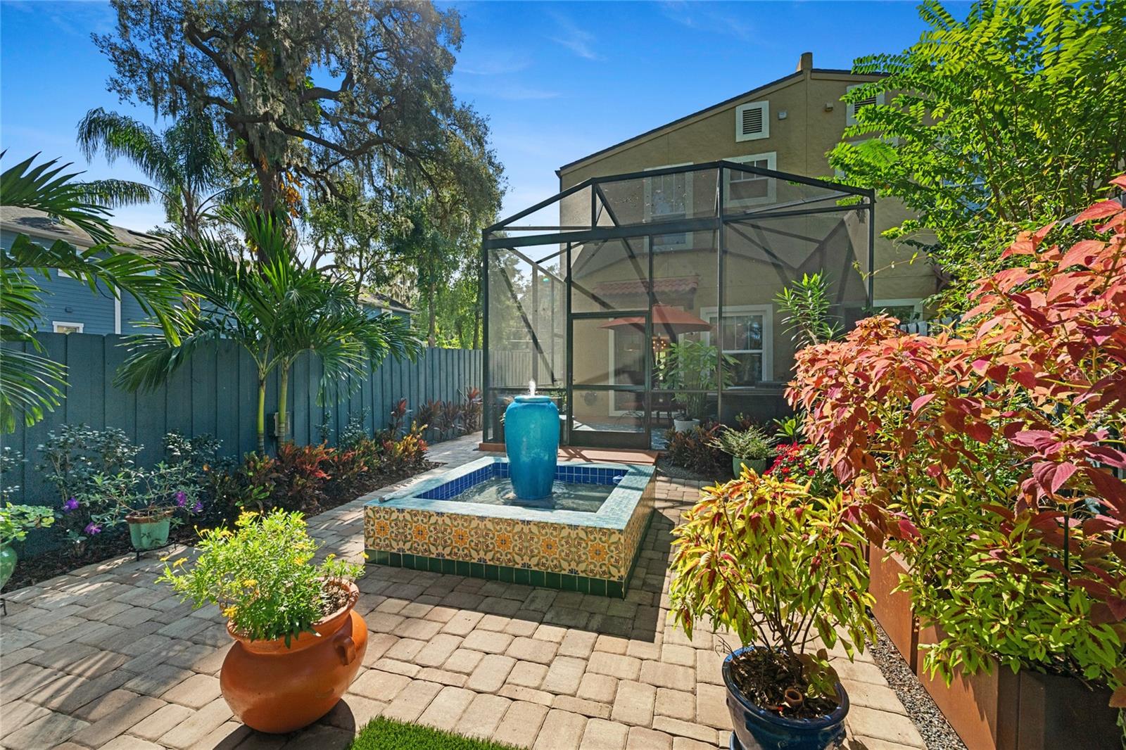 Image 32 of 35 For 1101 Elmwood Street 1101