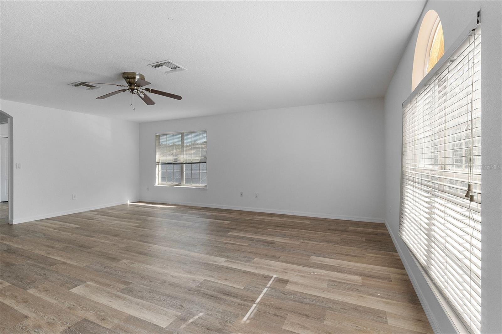 Image 13 of 29 For 230 Friesian Way