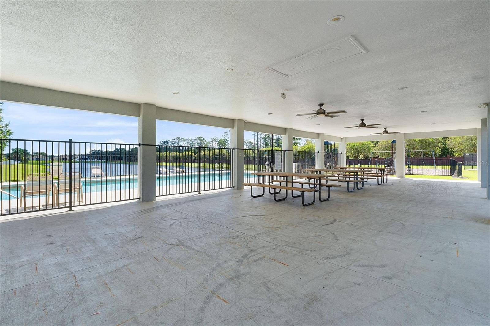 Image 26 of 29 For 230 Friesian Way