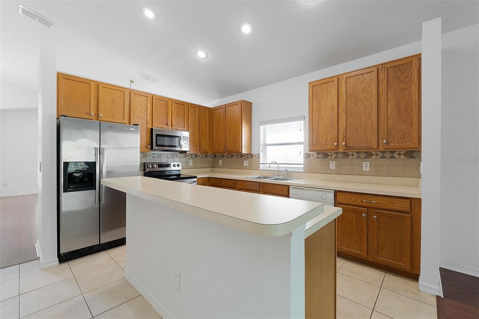 Image 7 of 29 For 230 Friesian Way