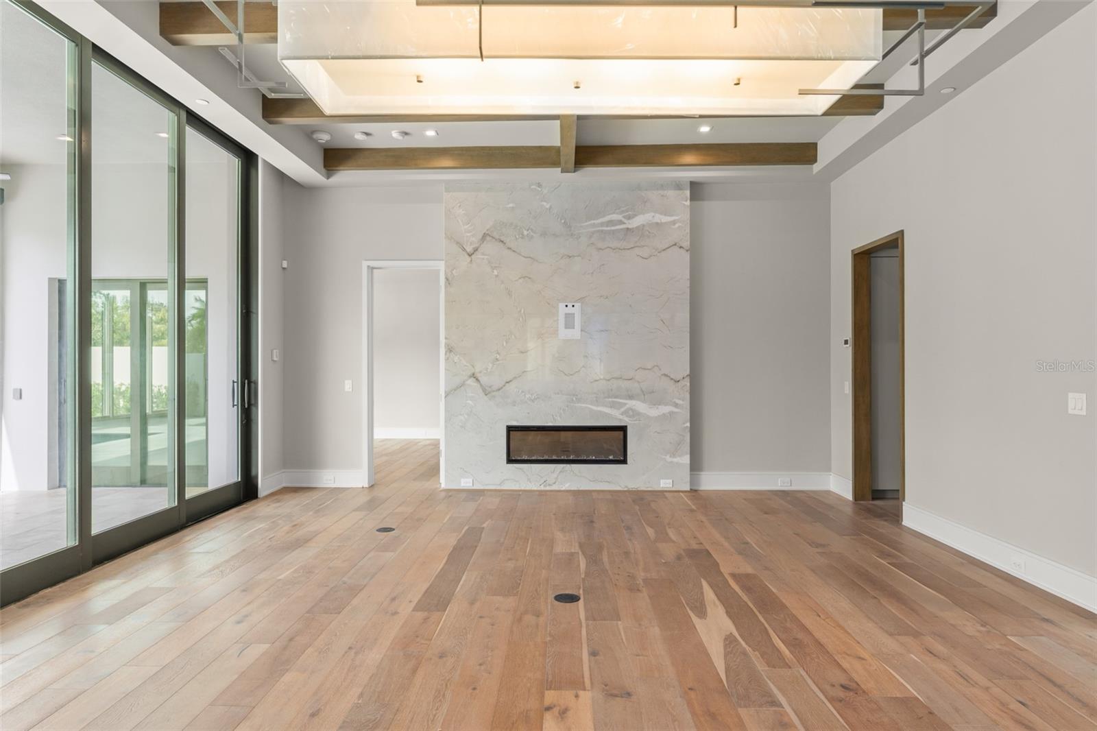 Image 15 of 47 For 4162 Grande Brick Loop 27