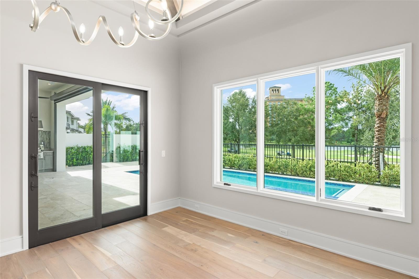 Image 17 of 47 For 4162 Grande Brick Loop 27