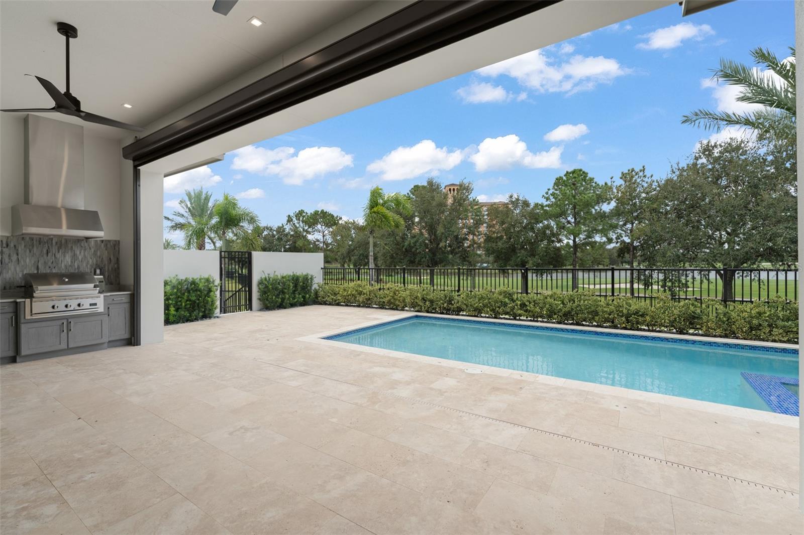 Image 40 of 47 For 4162 Grande Brick Loop 27