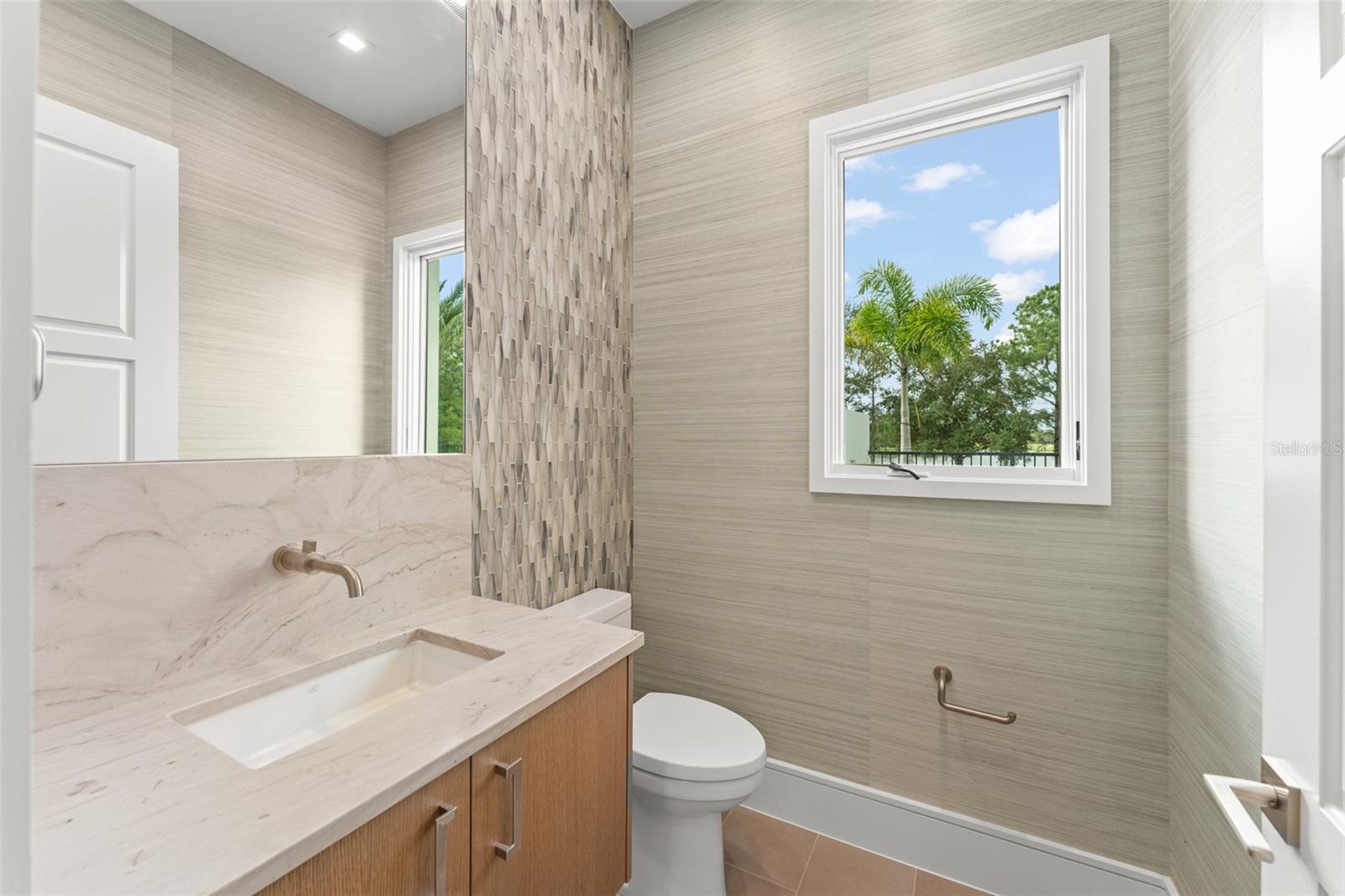 Image 44 of 47 For 4162 Grande Brick Loop 27