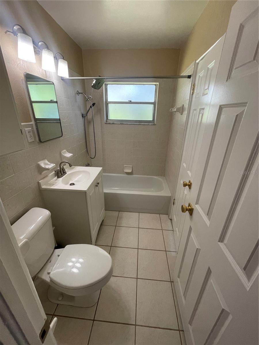 Image 11 of 20 For 346 Tanager Court