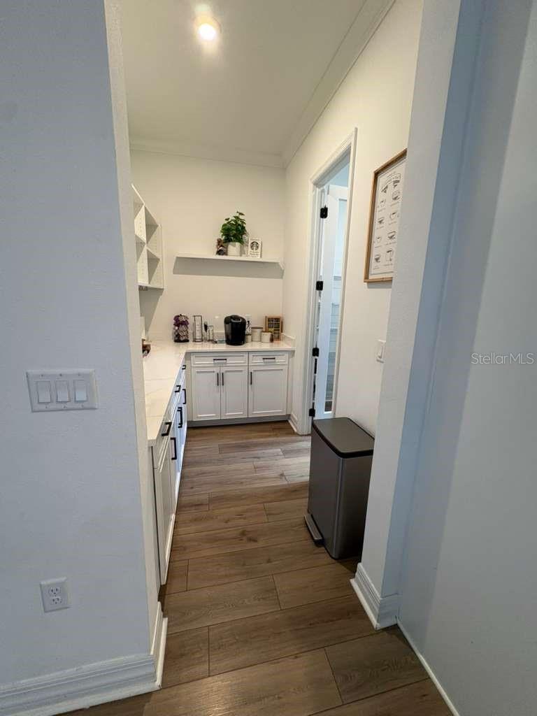 Image 19 of 31 For 7544 Estuary Lake Loop