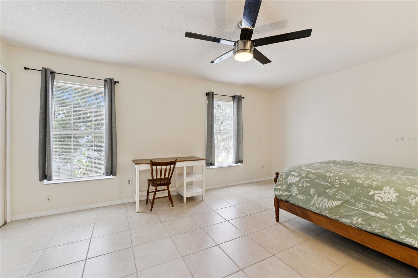 Image 26 of 36 For 594 Green Spring Circle