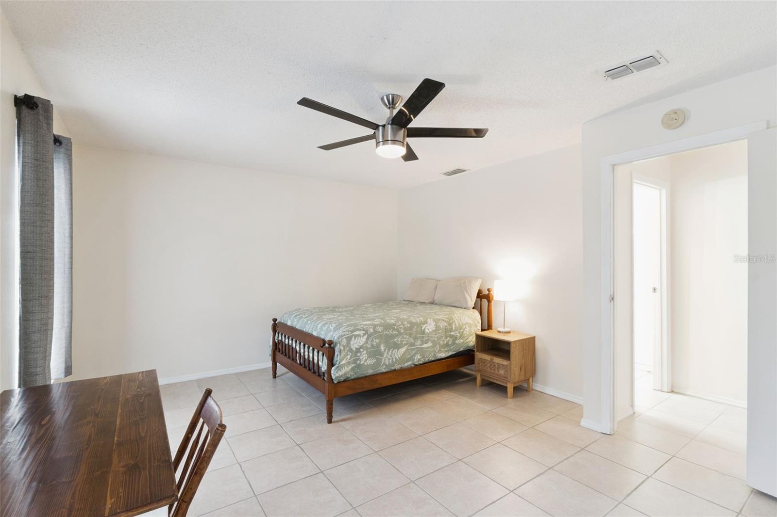 Image 27 of 36 For 594 Green Spring Circle