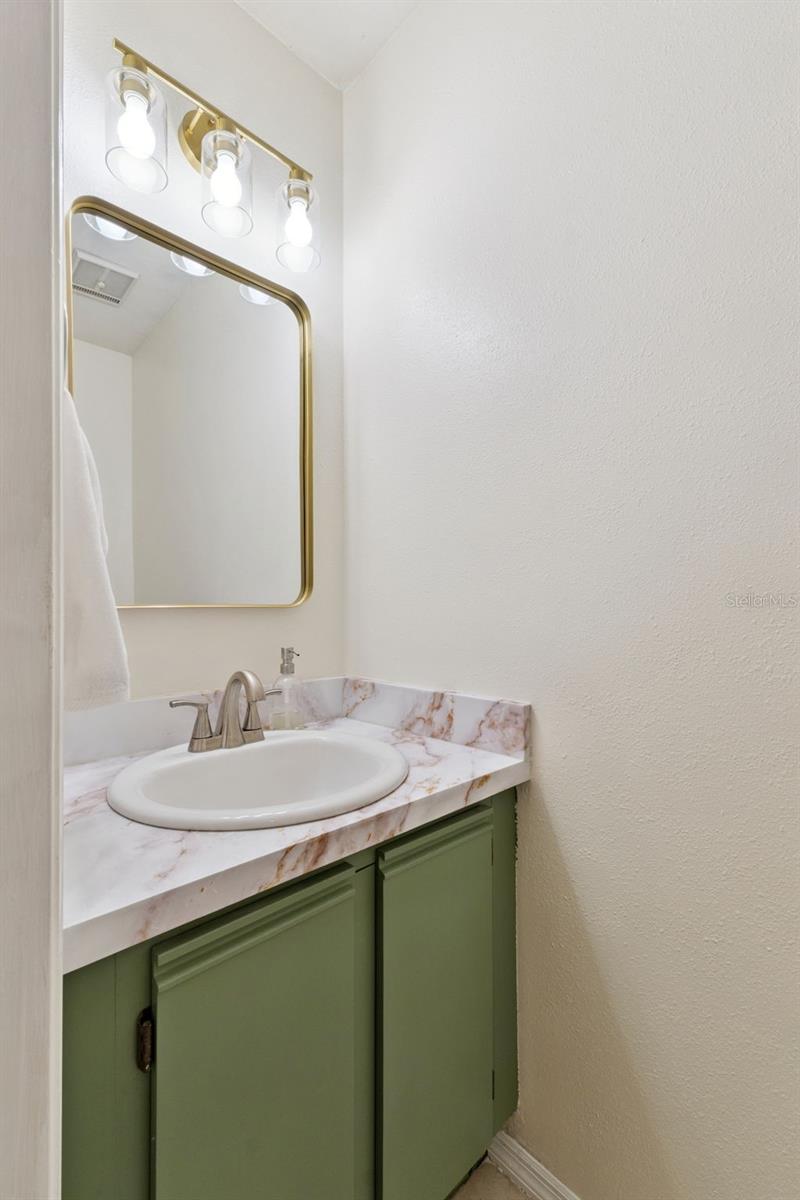 Image 7 of 36 For 594 Green Spring Circle