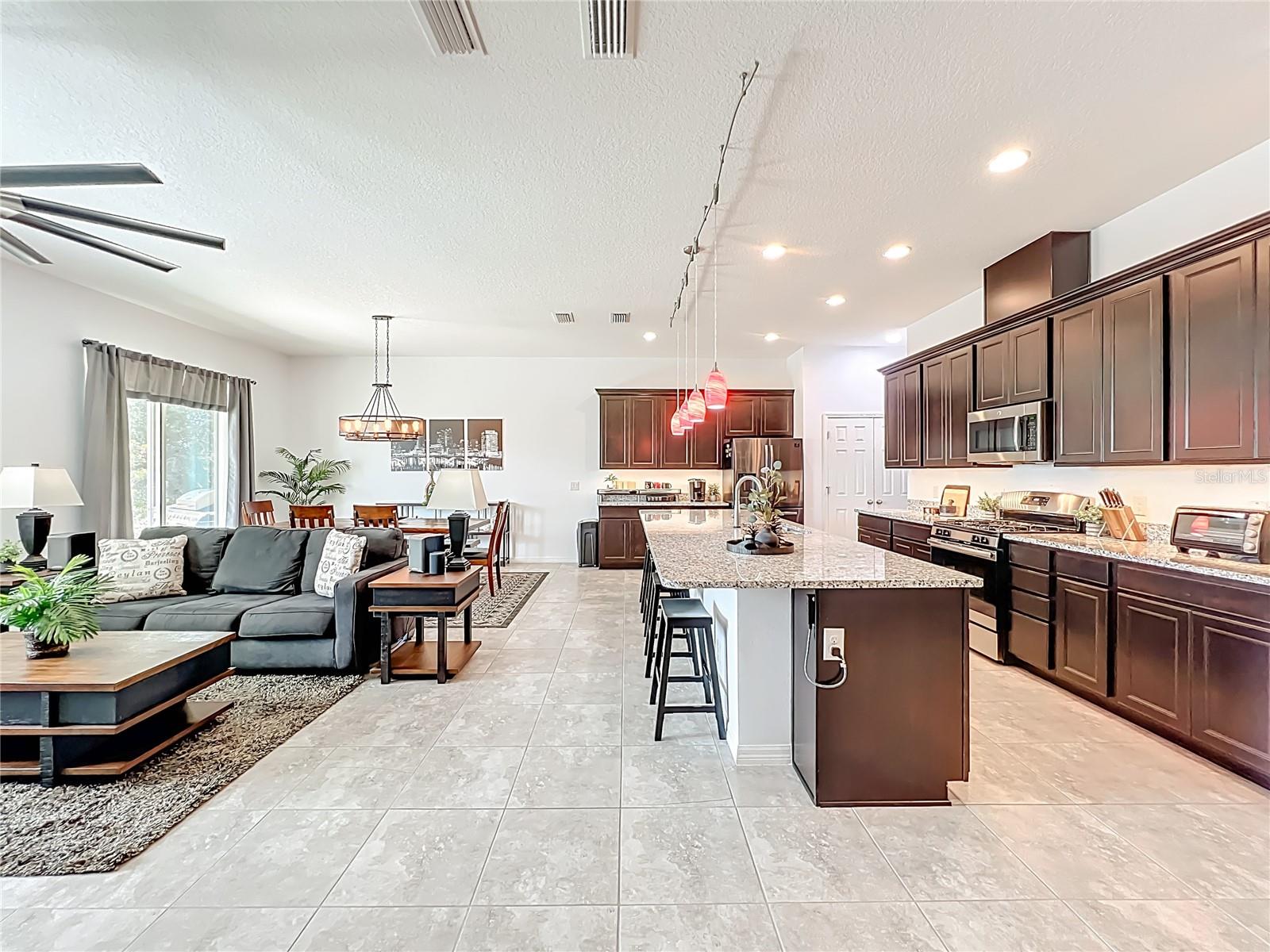 Image 12 of 64 For 966 Maypole Drive