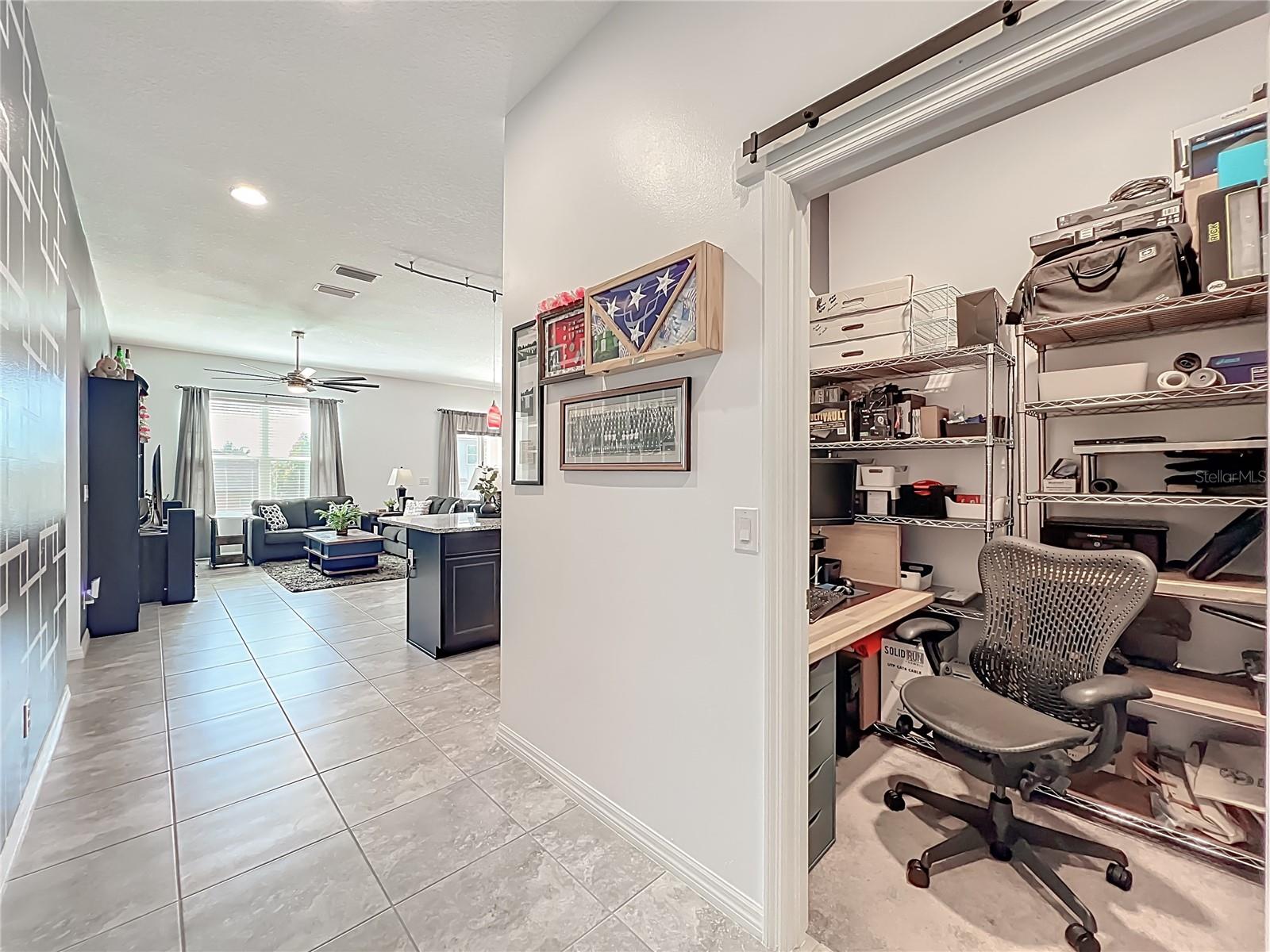 Image 6 of 64 For 966 Maypole Drive