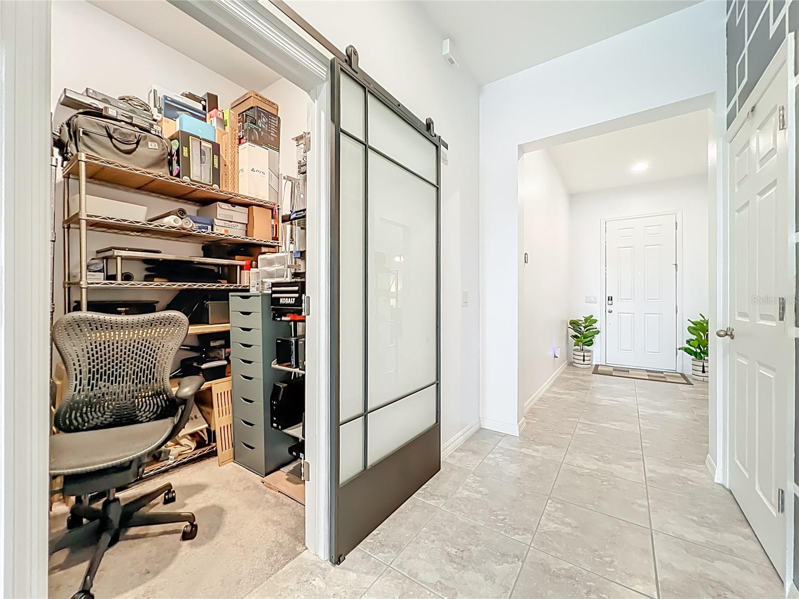 Image 8 of 64 For 966 Maypole Drive