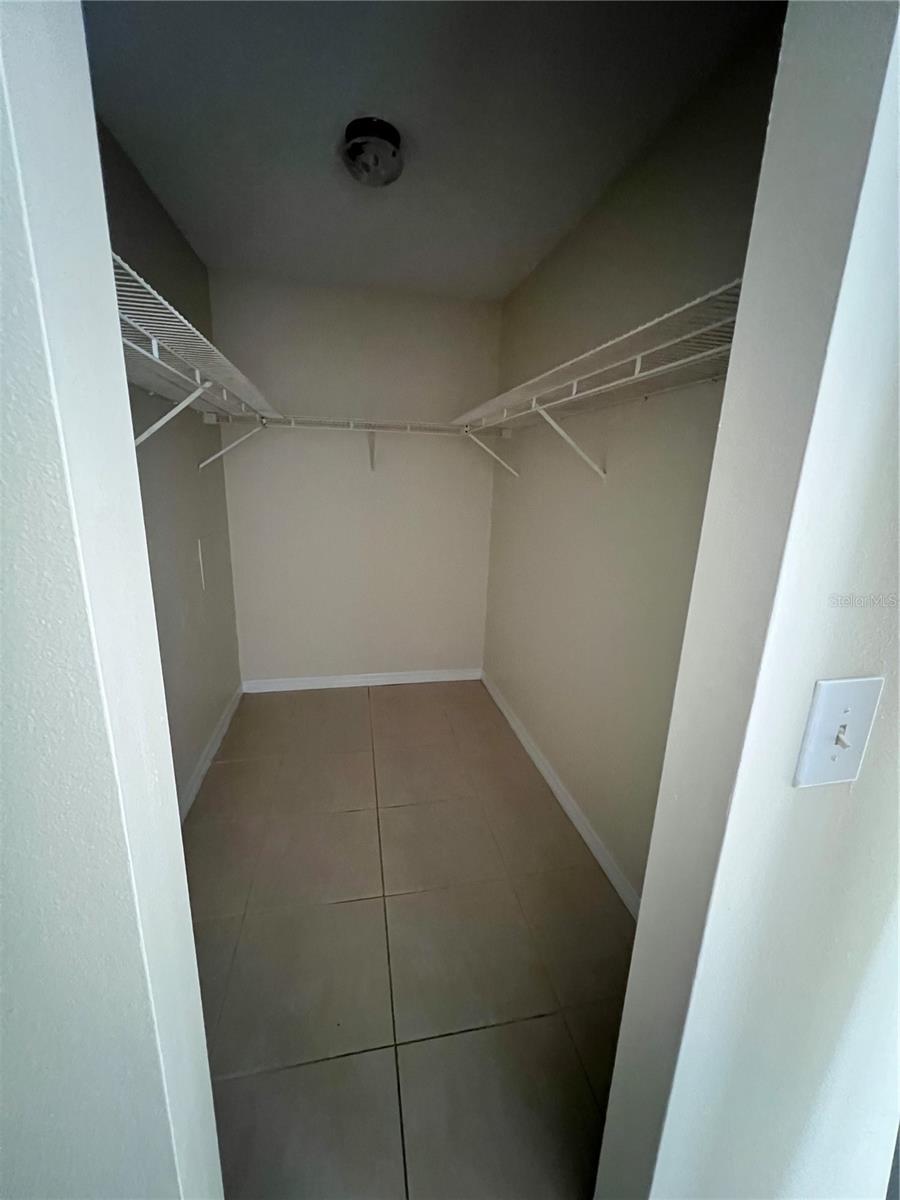 Image 9 of 18 For 202 Country Lane Ne 202