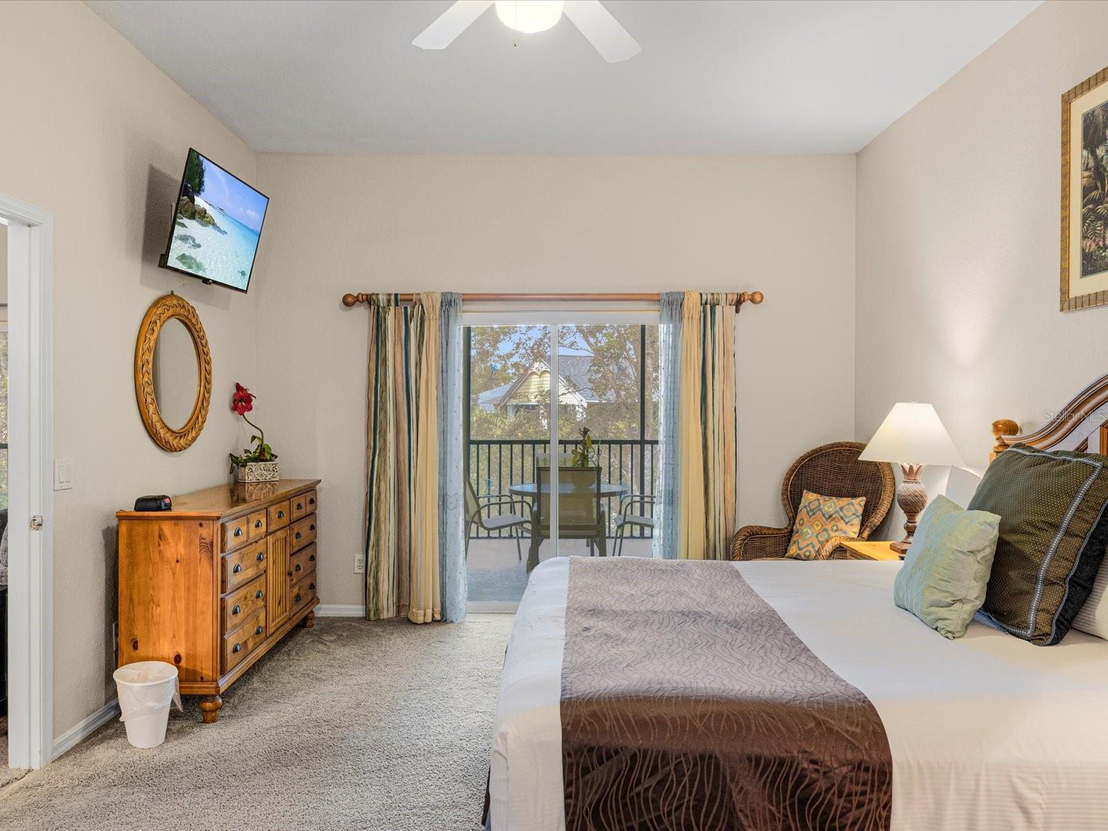 Image 19 of 43 For 713 Lucaya Loop 1301