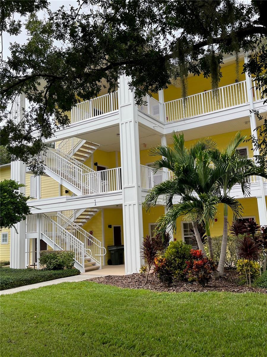 Image 2 of 43 For 713 Lucaya Loop 1301