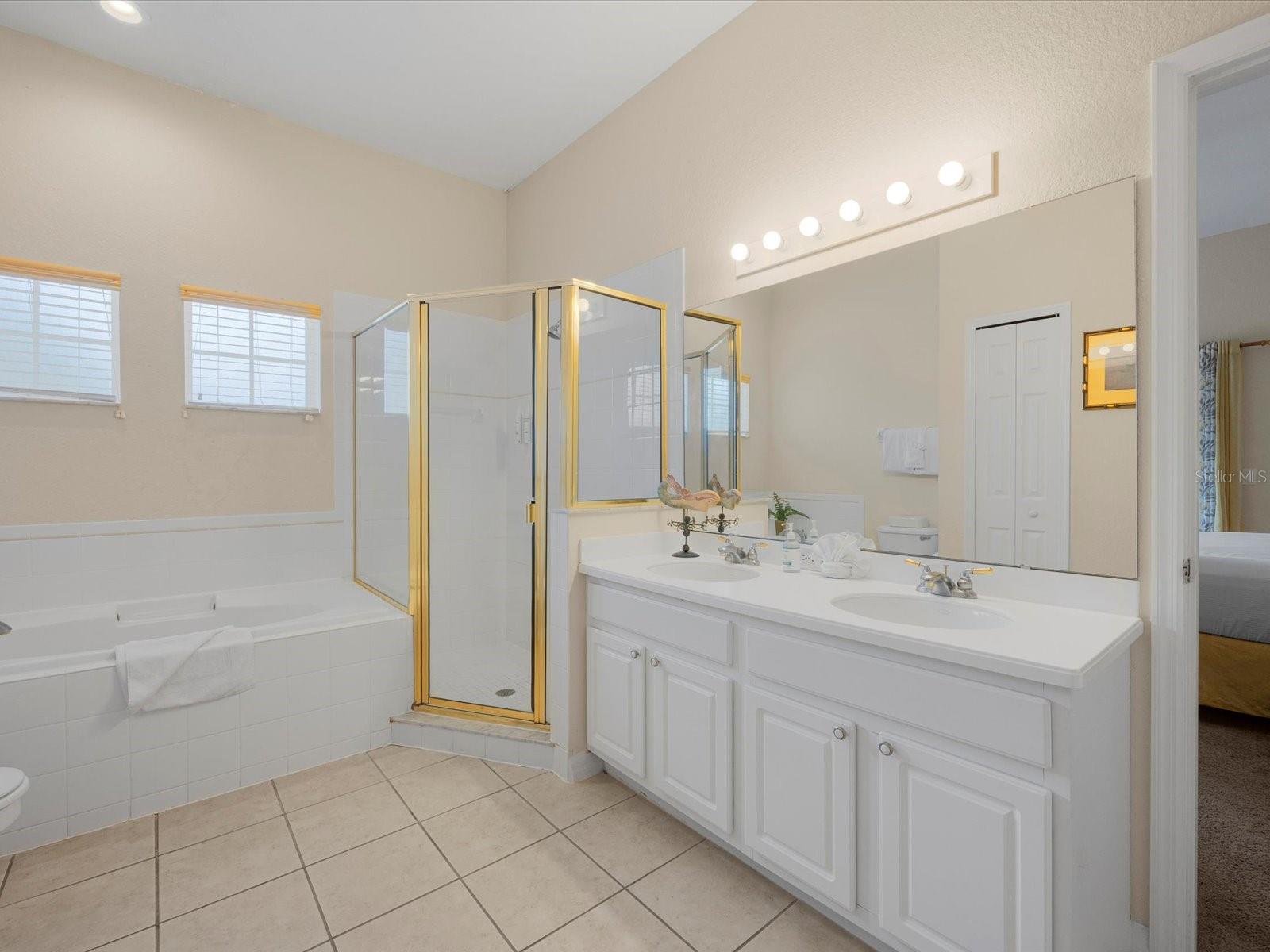 Image 22 of 43 For 713 Lucaya Loop 1301