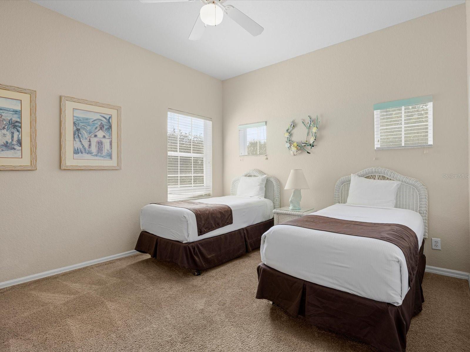 Image 24 of 43 For 713 Lucaya Loop 1301