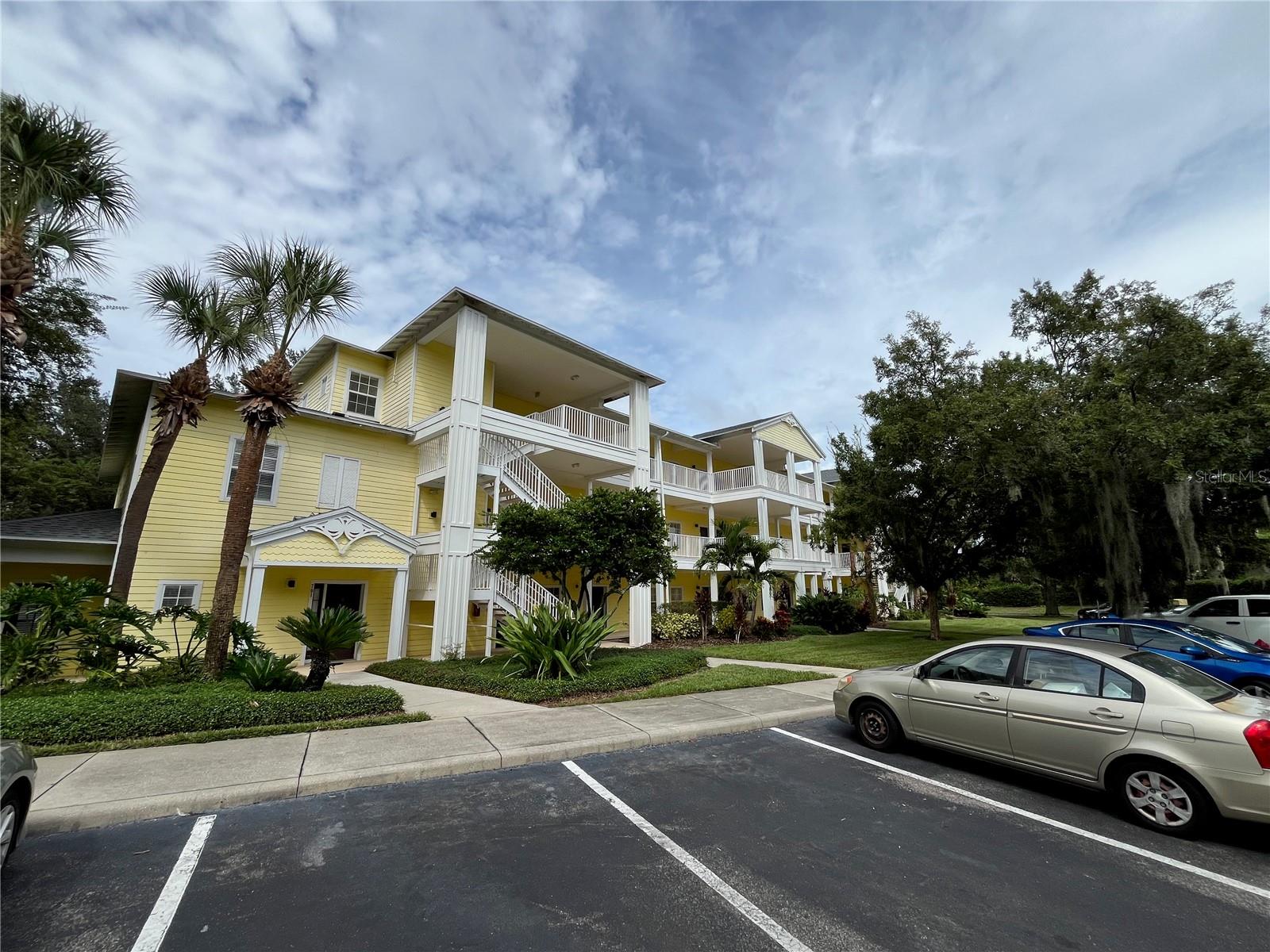 Image 3 of 43 For 713 Lucaya Loop 1301