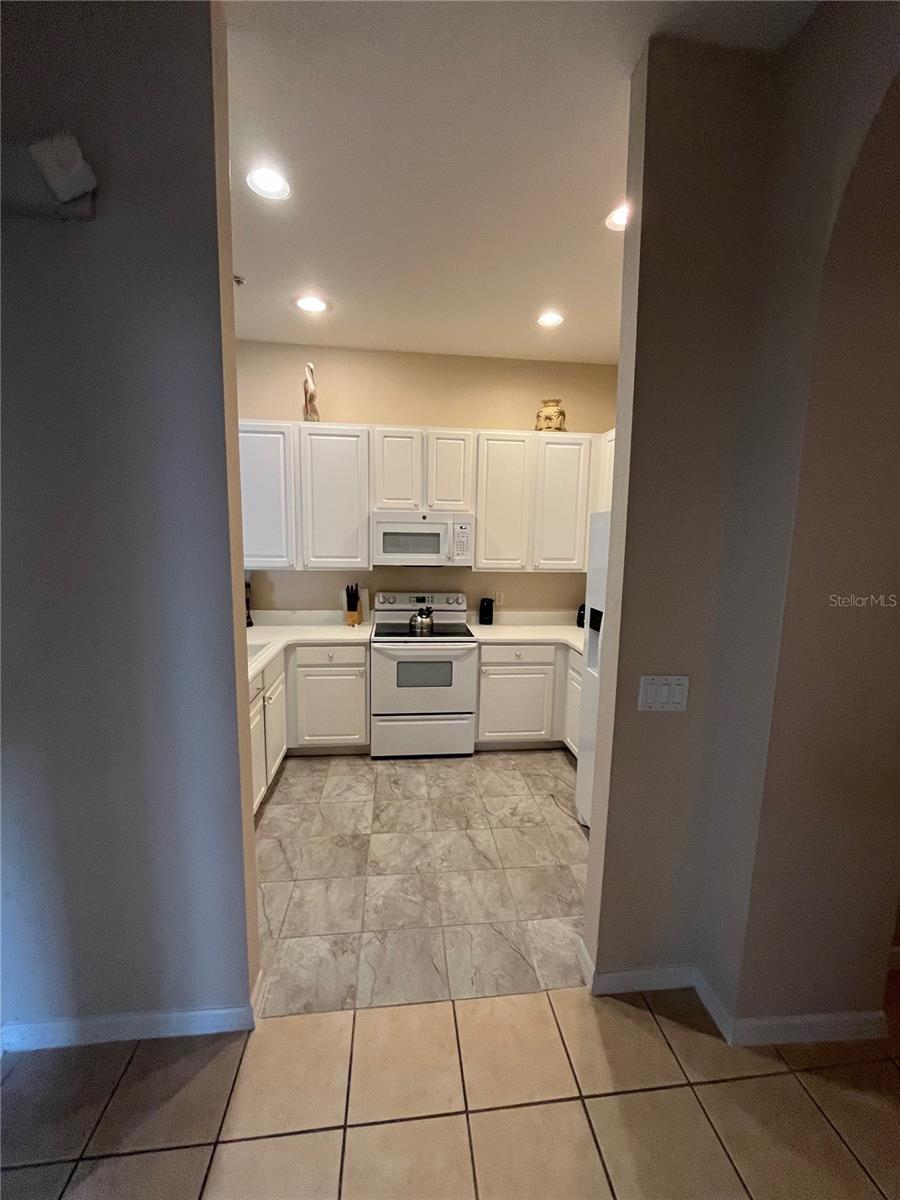 Image 8 of 43 For 713 Lucaya Loop 1301