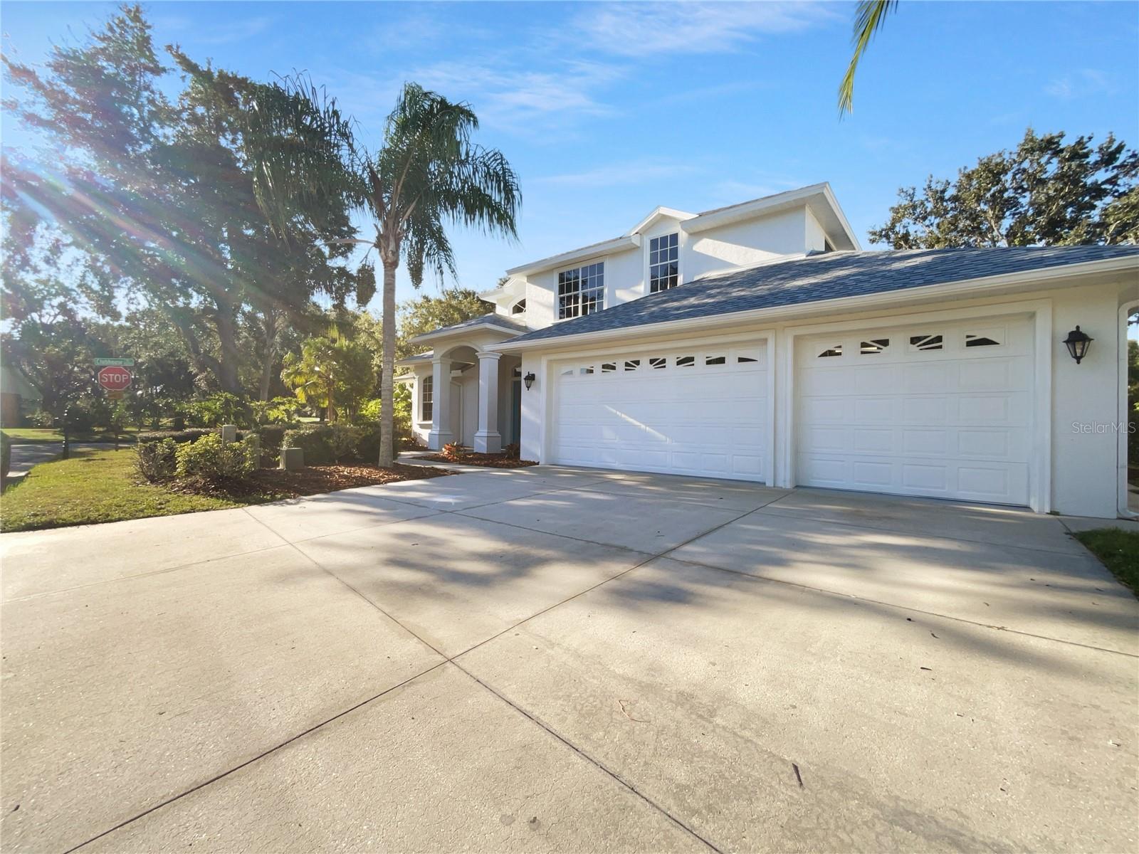 Image 11 of 43 For 10216 Woodborne Place