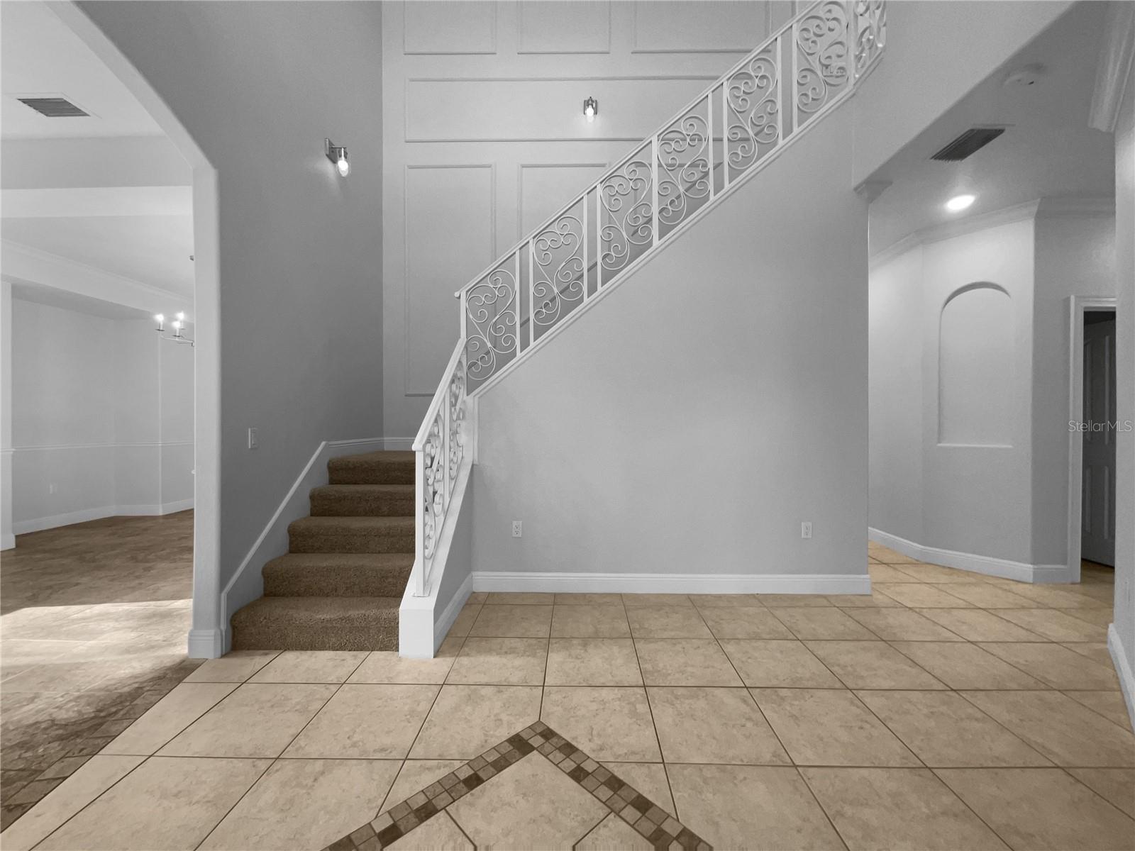 Image 13 of 43 For 10216 Woodborne Place