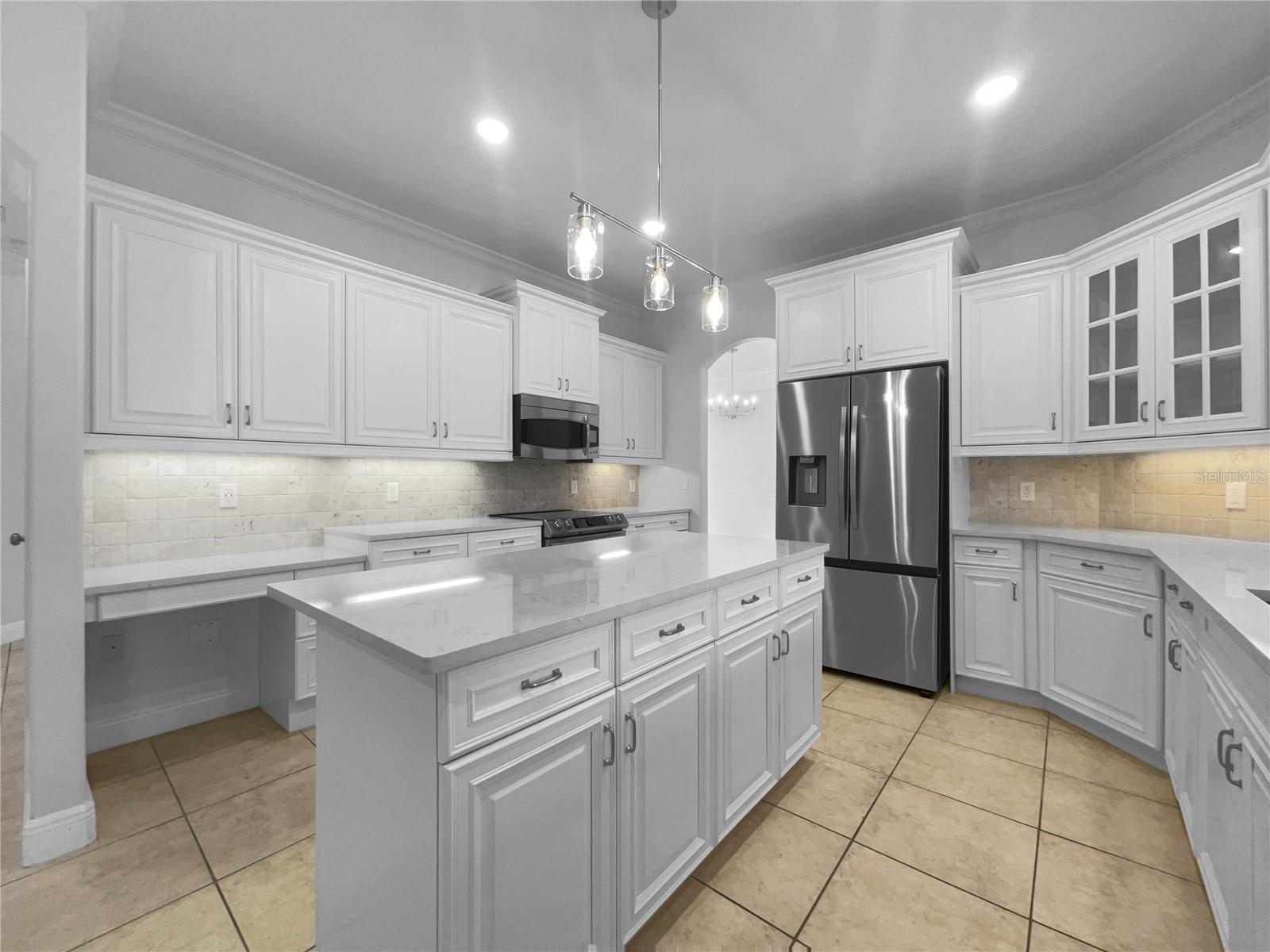 Image 21 of 43 For 10216 Woodborne Place