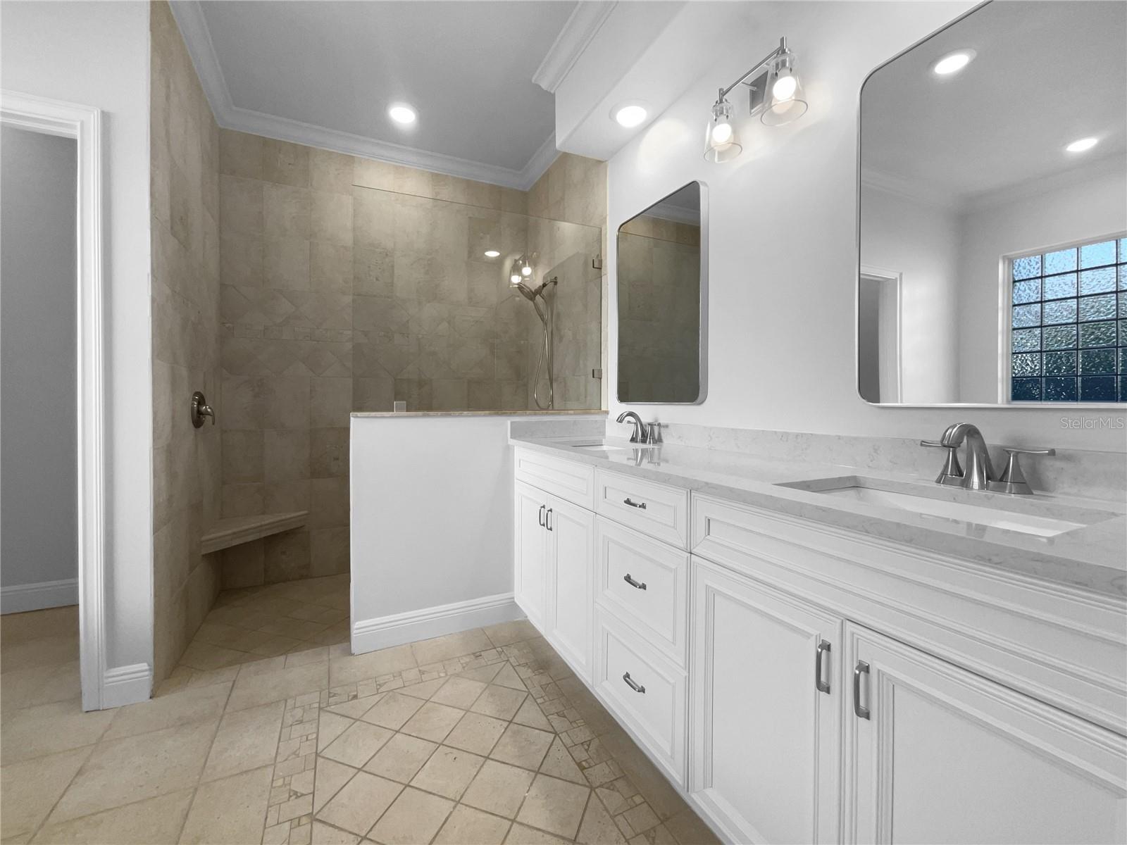 Image 23 of 43 For 10216 Woodborne Place