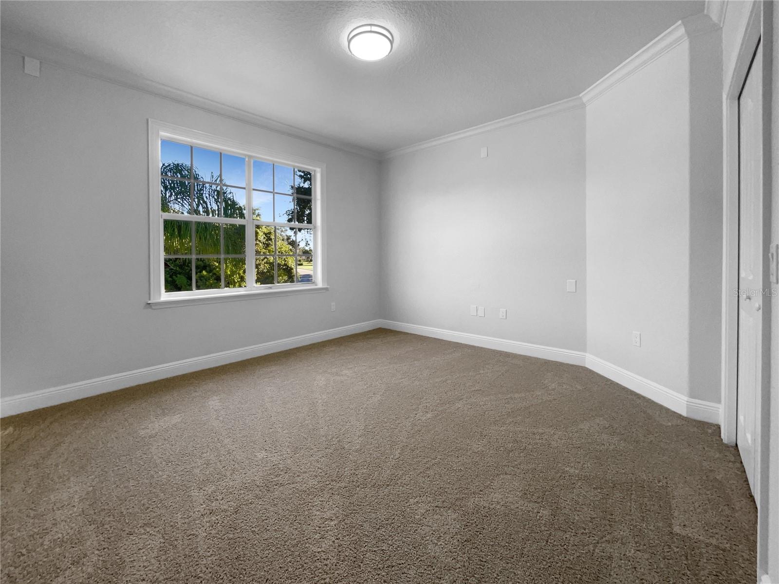 Image 32 of 43 For 10216 Woodborne Place