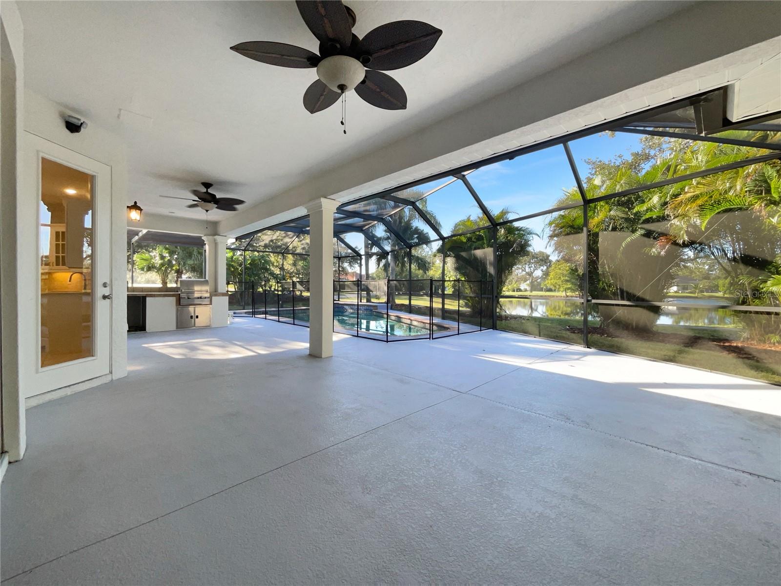 Image 41 of 43 For 10216 Woodborne Place