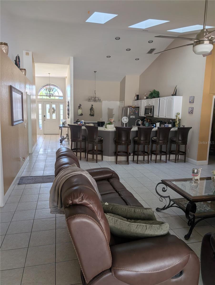 Image 11 of 73 For 12516 Greco Drive