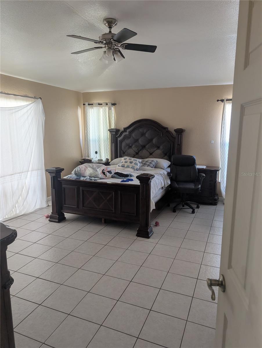 Image 14 of 73 For 12516 Greco Drive