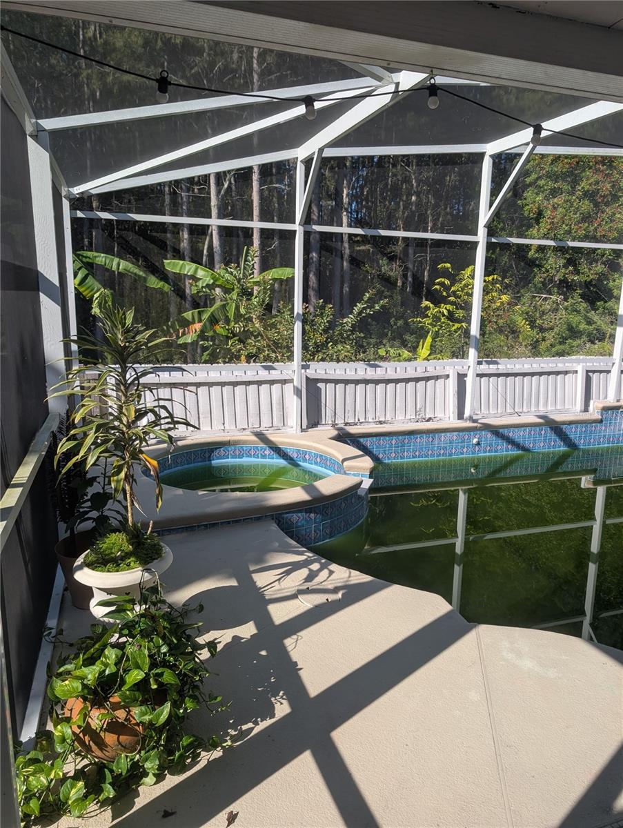 Image 21 of 73 For 12516 Greco Drive