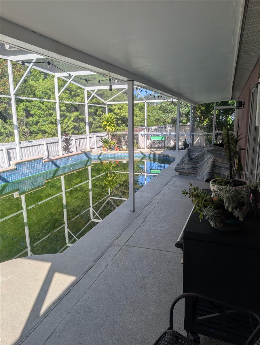 Image 22 of 73 For 12516 Greco Drive