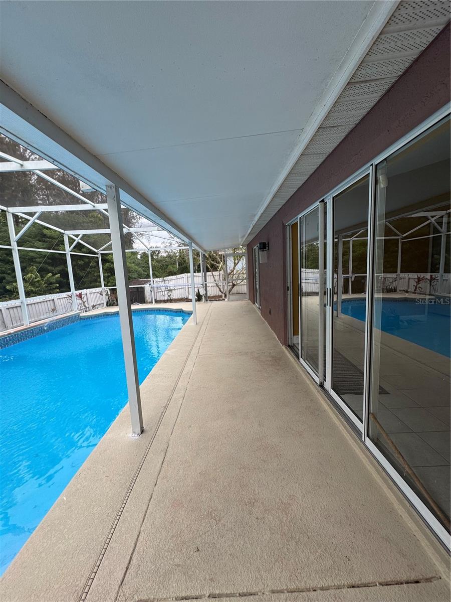 Image 49 of 73 For 12516 Greco Drive