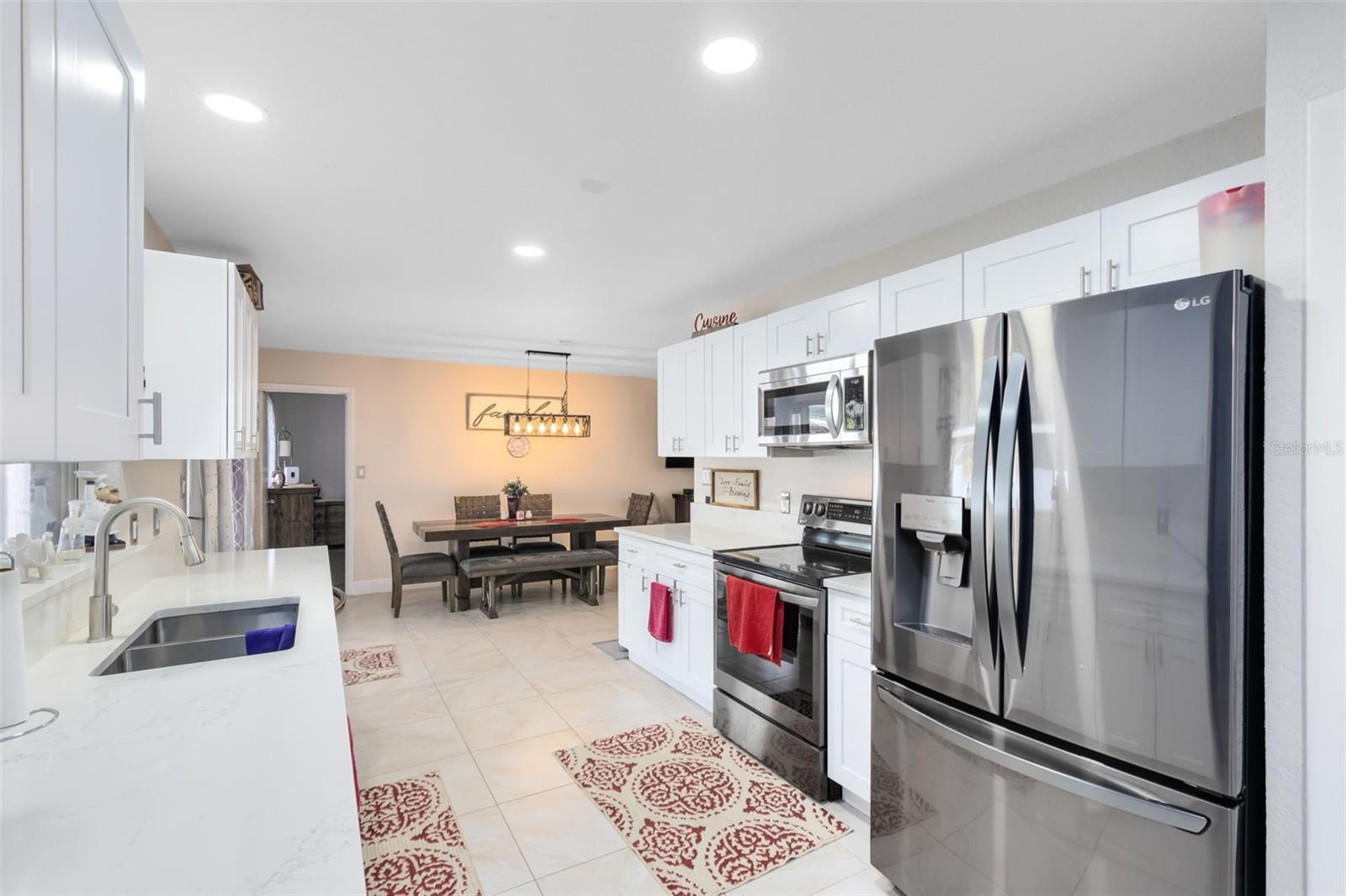Image 10 of 31 For 7214 Jonquil Drive
